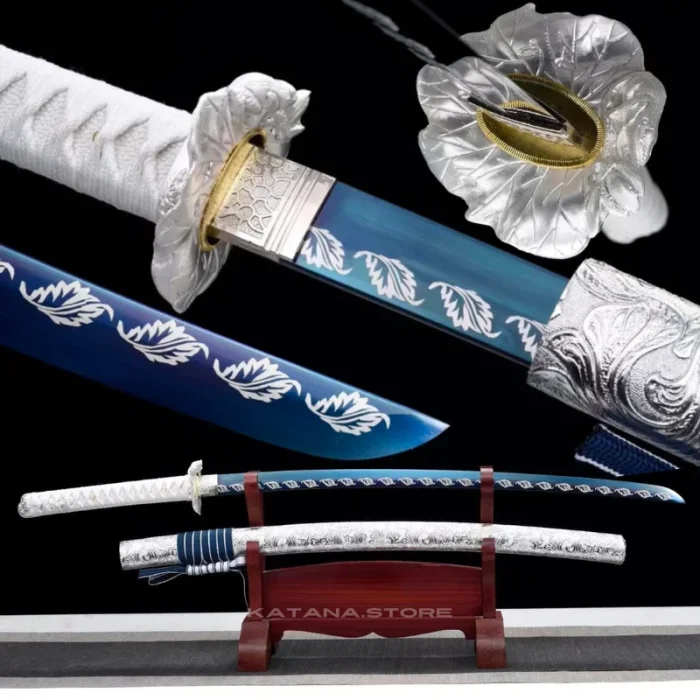 Blue and white katana - Image 10