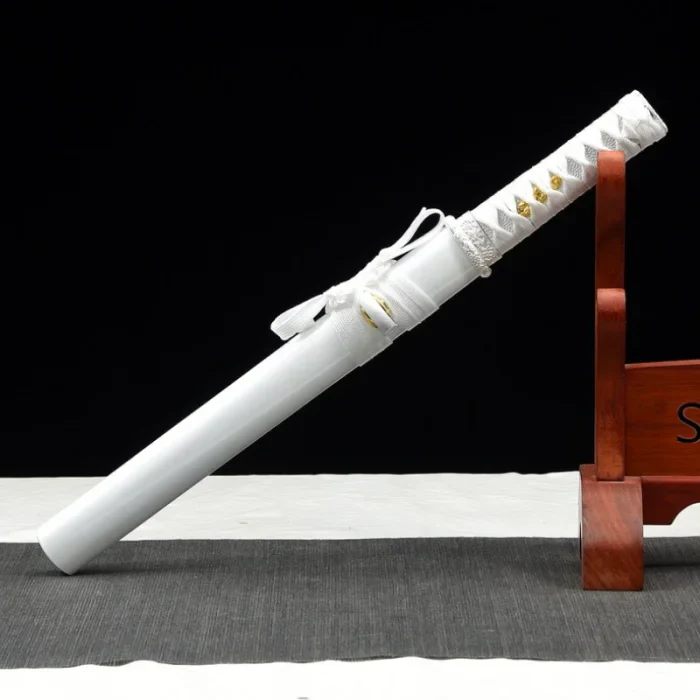 White Tanto - Image 10