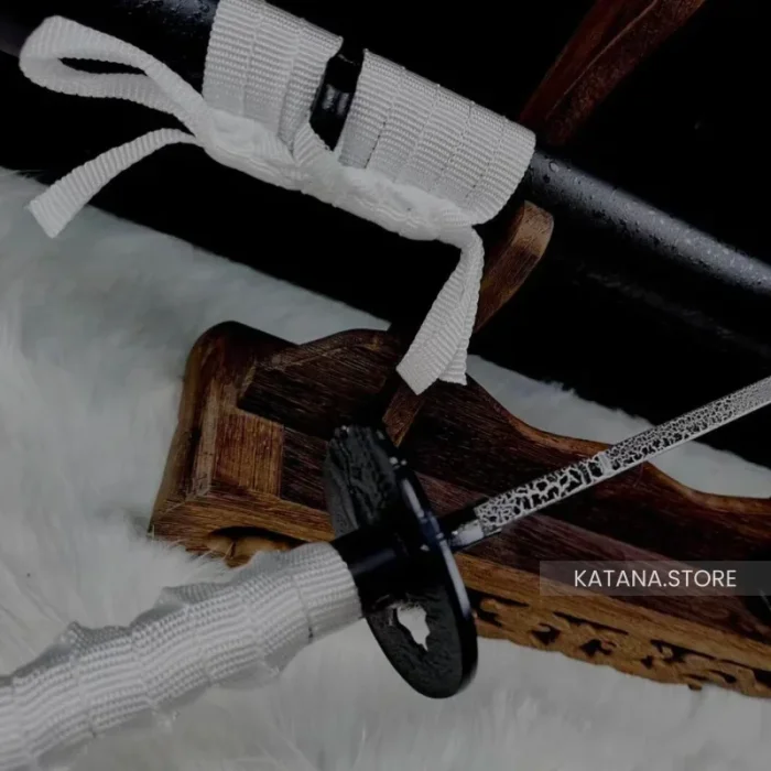 Wooden Samurai Sword - Image 5